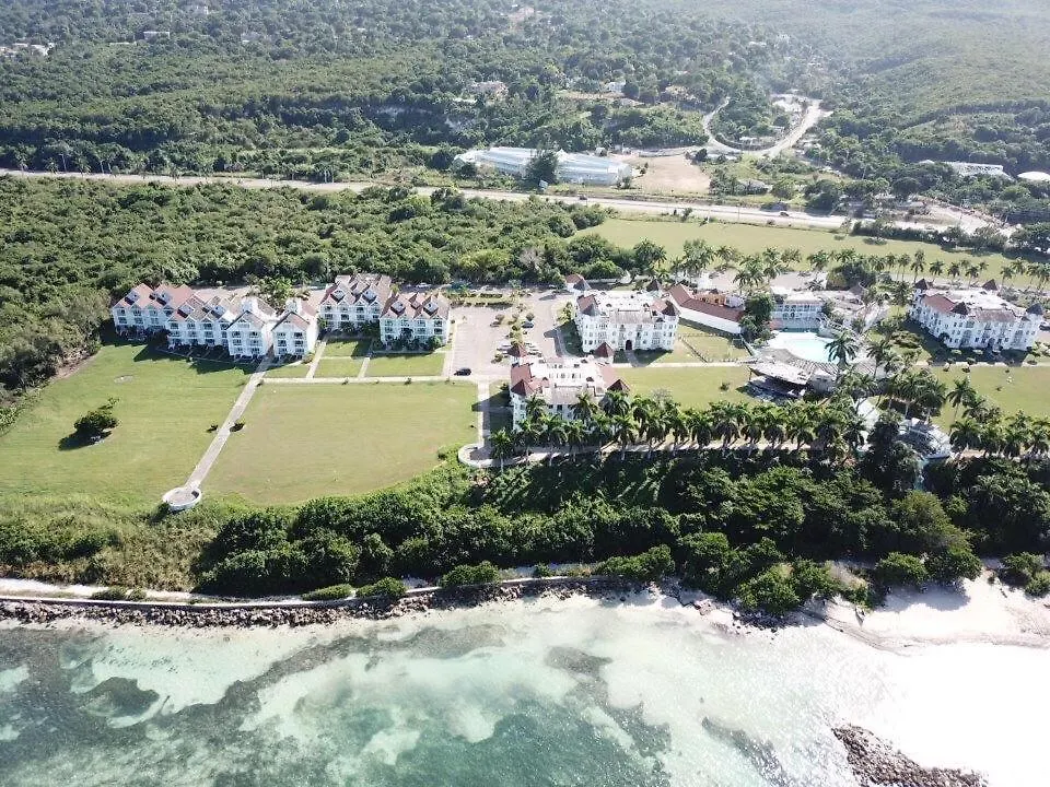 Marriott Seacastles Penthouse II Apartment Montego Bay